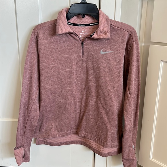 Nike rose gold top - Picture 1 of 2